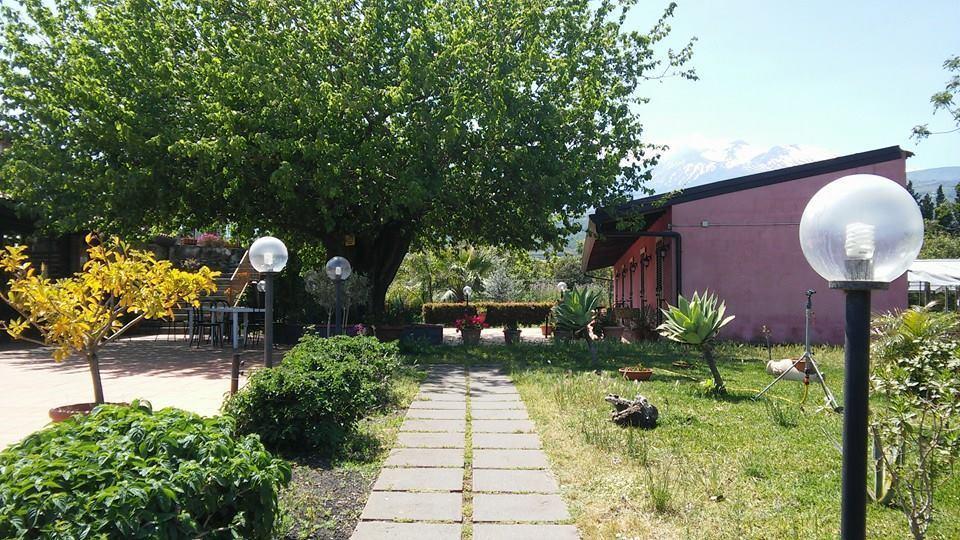 Agriturismo Il Pozzo Antico Mascali Buitenkant foto