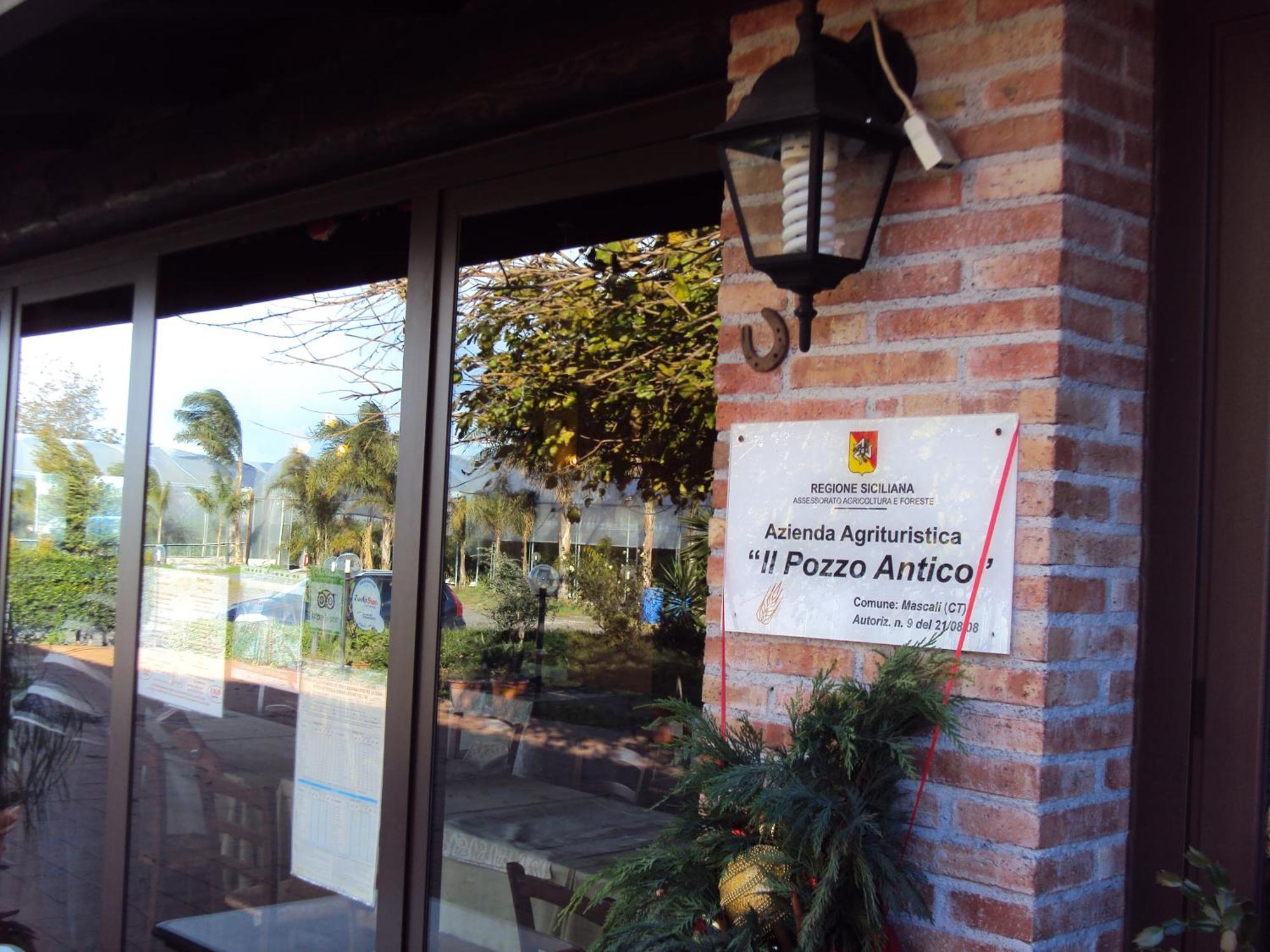 Agriturismo Il Pozzo Antico Mascali Buitenkant foto